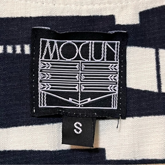 !!SOLD!! MOCIUN DRESS PRINT COLD SHOULDER SIZE SMALL - Picture 9 of 11